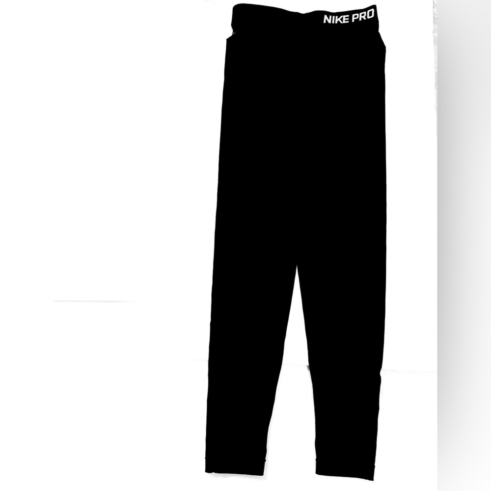 Nike Pro Women’s Black Leggings